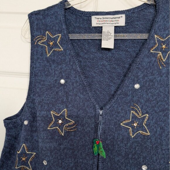 Tiara International Reindeer Embellished Sweater Vest Womens Size Large Blue Zip - Picture 2 of 11